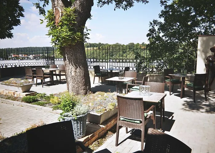 호텔 U Hradu 믈라다볼레슬라프